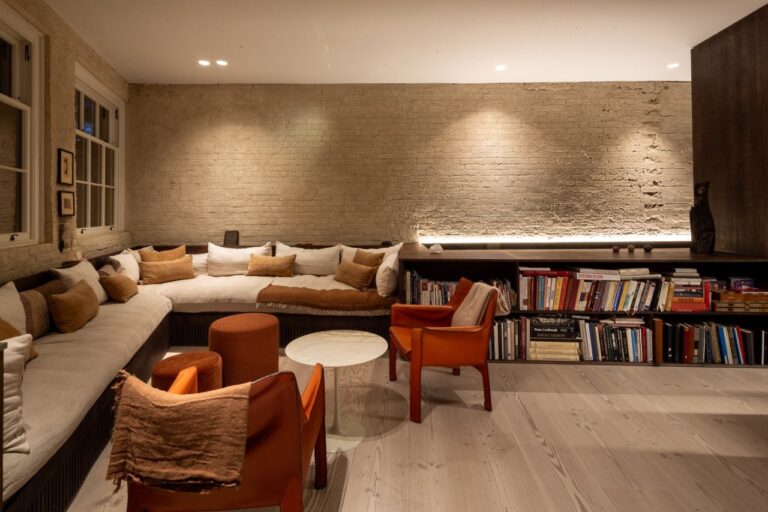 Converted Industrial Warehouse Property image 40