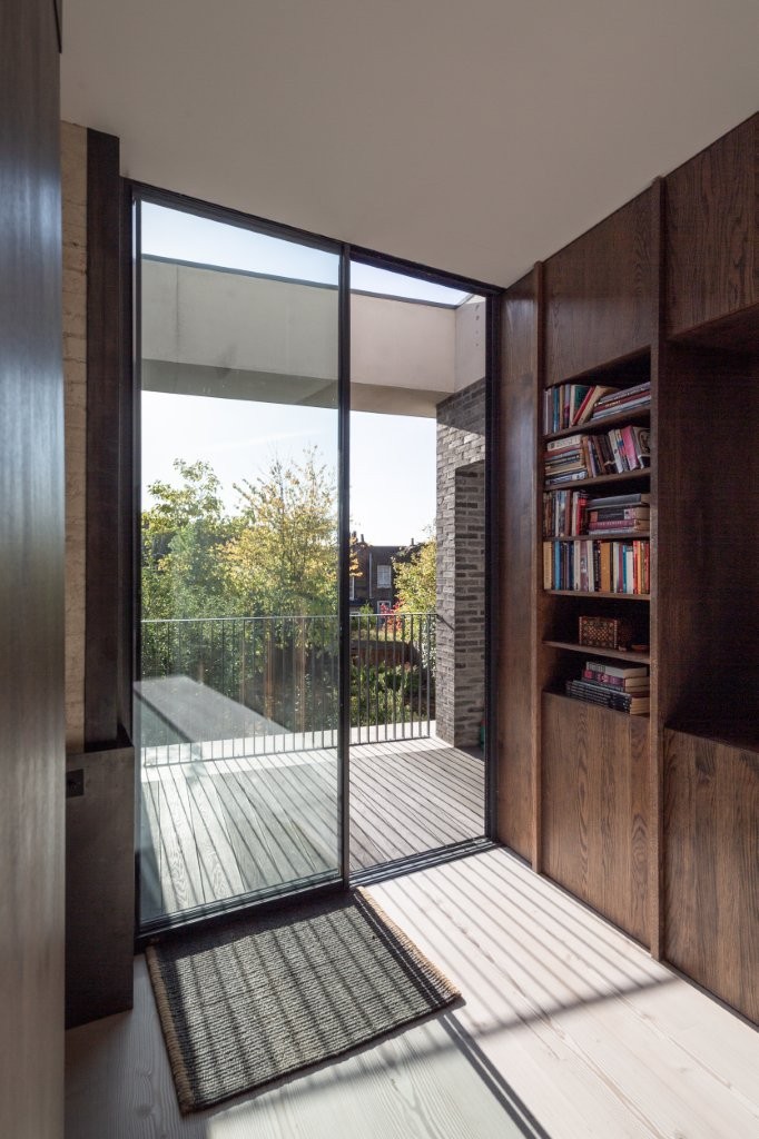 Converted Industrial Warehouse Property image 75