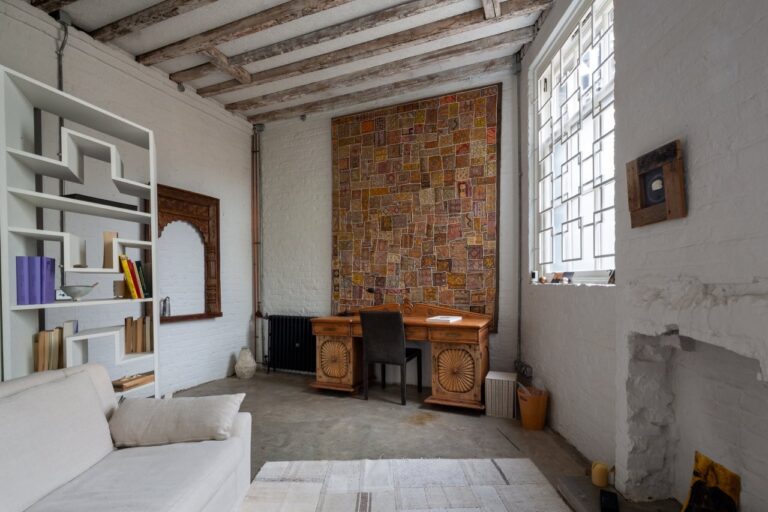 Converted Industrial Warehouse Property image 53